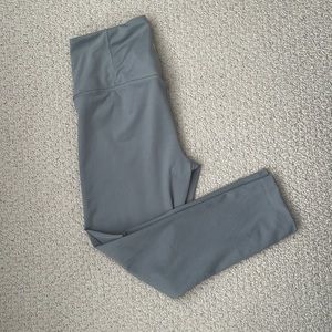 Yogalicious Lux tights green grey size small